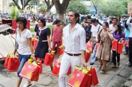 Trăng Tình Thân 1563 Thumb