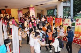 Flashmob cực “chất” cổ động Miss University 2342 Thumb