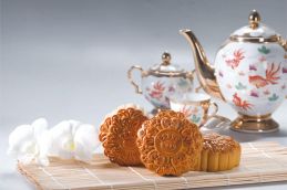 Những câu chuyện đẹp như ánh Trăng Vàng 1646 Thumb